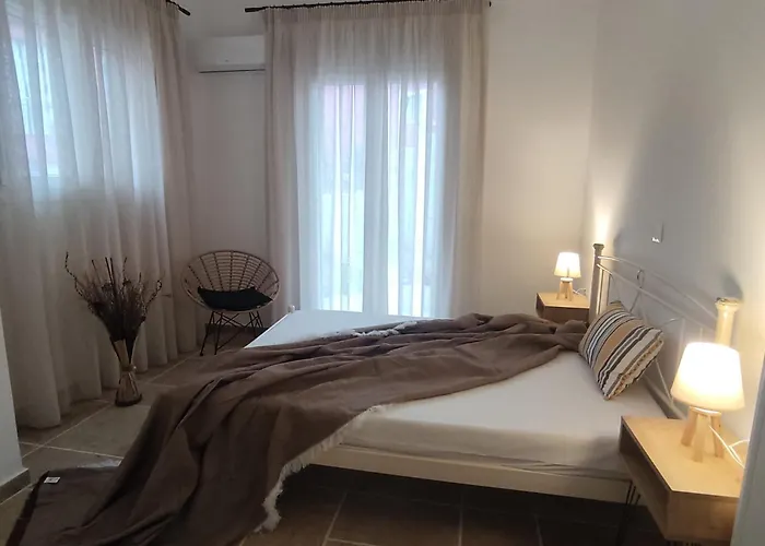 Roza\'S Home